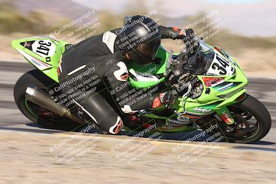 media/Dec-05-2025-CVMA Friday Practice (Fri) [[303bad9a84]]/4-Racer 4-Trackday 1/Session 5 (Turn 3 Inside)/